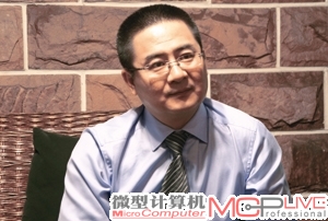 华硕电脑中国业务总部开放平台 事业群副总经理高勇先生