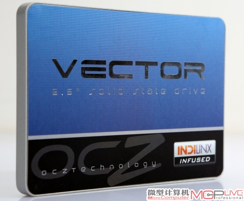 采用7mm设计的Vector系列固态硬盘不仅是DIY发烧友的佳拍档 ，也非常适合安装在笔记本电脑与超极本中。
